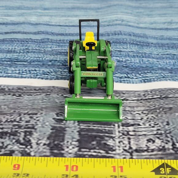 Ertl 1/64 scale John Deere 6410 tractor w/ 640 loader diecast tractor green /yel - Picture 4 of 10